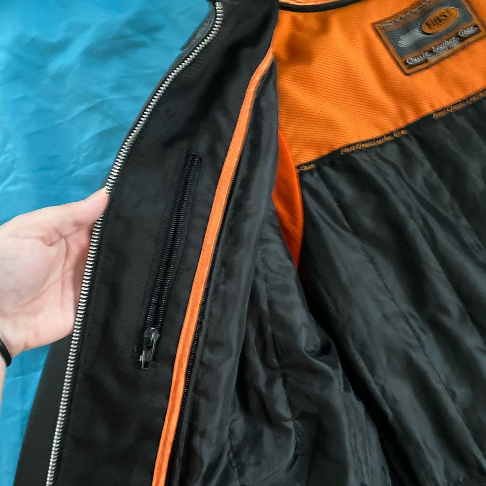 First classics leather gear - Picture 3 of 11